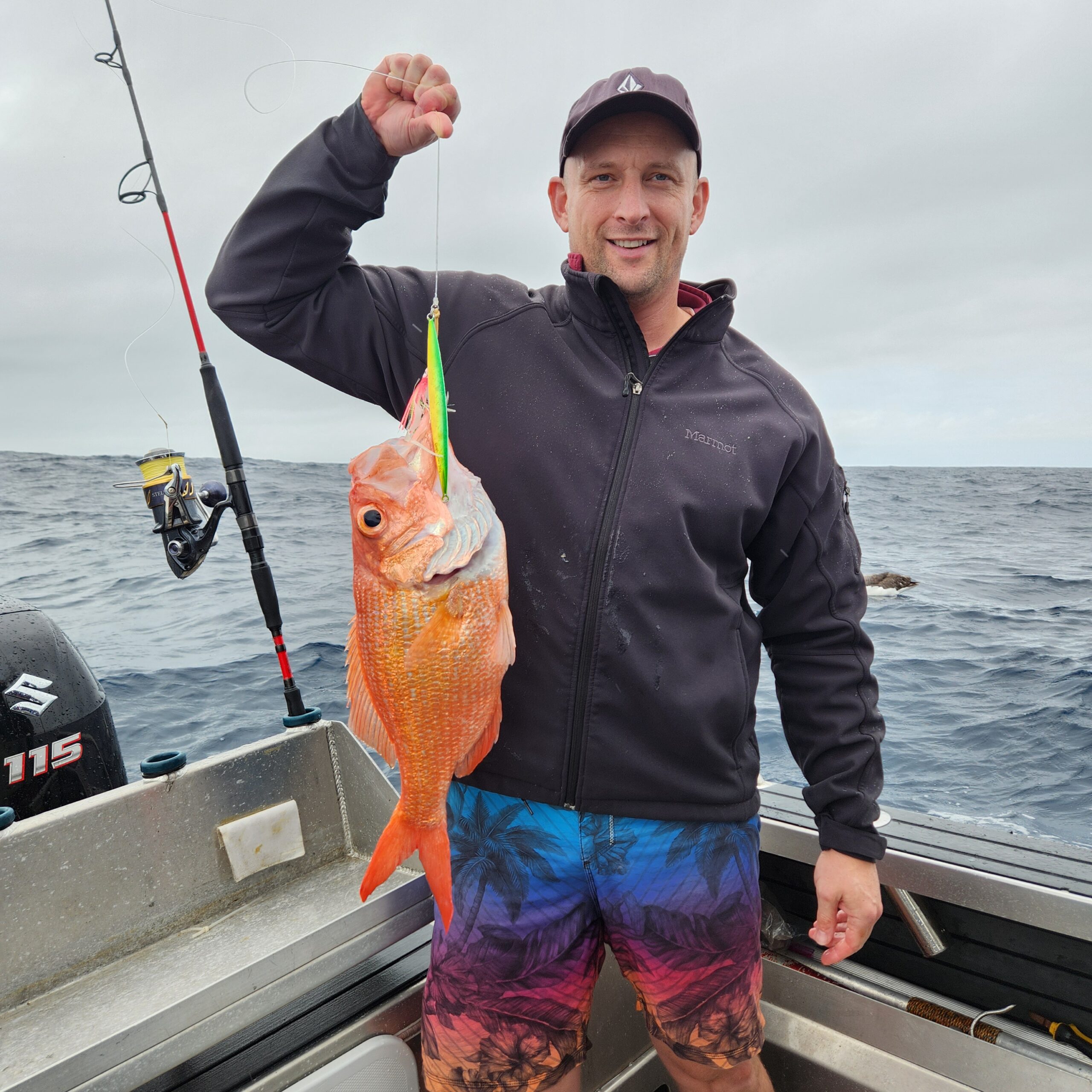 JCJIGS <br>Electric Koheru Rattle Jig <br><h4>Glow Green Gold <br>Kingfish - Hapuka - Tuna</h4> - Image 7